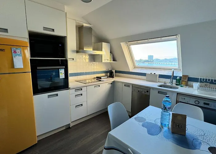 Apartman Atico En La Playa De Canido - Homey Galicia